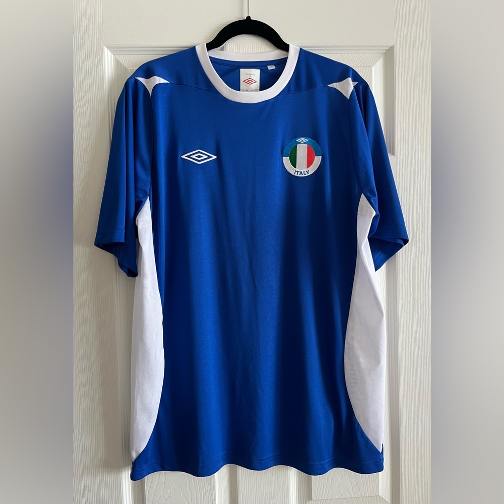 NWOT Umbro Italy World Cup Commemorative T-Shirt - Size L